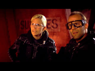 ghosts of mars (2001)